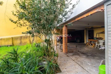 Casa com 3 Quartos para alugar, 205m² no Tristeza, Porto Alegre