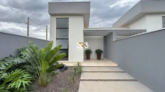 Casa com 3 Quartos para alugar, 90m² no Colinas, Londrina