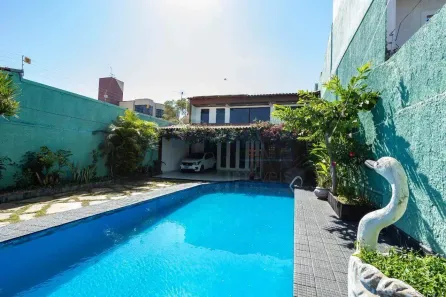 Sobrado com 6 Quartos à venda, 300m² no Taguatinga Norte, Brasília