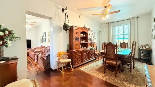 Casa com 5 Quartos à venda, 297m² no Menino Deus, Porto Alegre