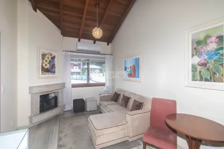 Apartamento com 2 Quartos para alugar, 72m² no Rio Branco, Porto Alegre