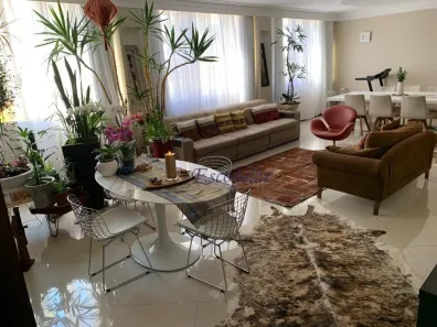 Apartamento com 3 Quartos à venda, 200m² no Jardim Paulista, São Paulo
