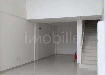Sala Comercial para alugar, 83m² no Centro, Balneário Camboriú