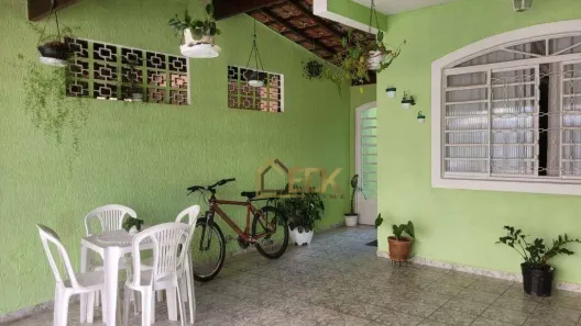 Casa com 3 Quartos à venda, 148m² no Jardim das Indústrias, São José dos Campos