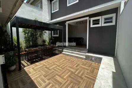 Sobrado com 3 Quartos à venda, 220m² no Vila Cordeiro, São Paulo