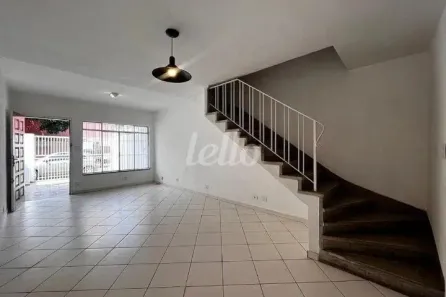 Casa com 2 Quartos para alugar, 90m² no Cidade Monções, São Paulo