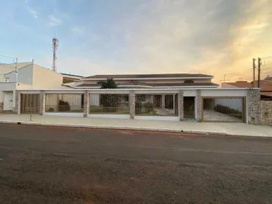 Casa com 3 Quartos à venda, 415m² no Jardim Higienópolis, Araraquara