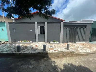 Casa com 5 Quartos à venda, 156m² no , Guapó