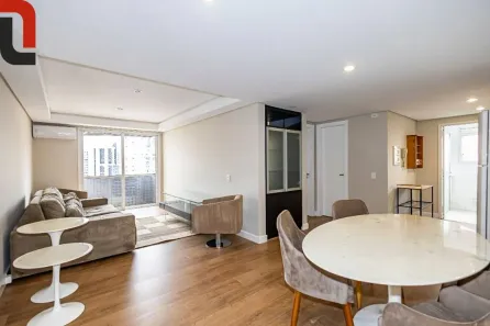 Apartamento com 1 Quarto à venda, 68m² no Água Verde, Curitiba