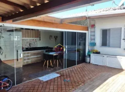 Casa de Condomínio com 2 Quartos à venda, 80m² no Jardim Marcondes, Jacareí