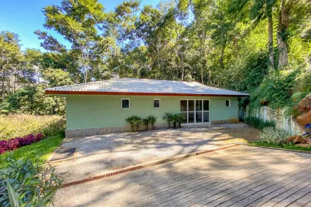 Casa de Condomínio com 2 Quartos à venda, 135m² no Araras, Petrópolis