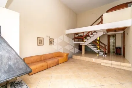 Casa com 3 Quartos à venda, 270m² no Jardim São Pedro, Porto Alegre