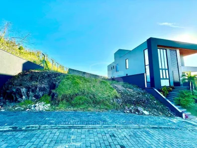 Lote/Terreno à venda, 337m² no Velha, Blumenau