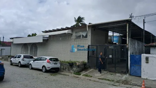 Galpão/Depósito/Armazém à venda, 400m² no Peixinhos, Olinda