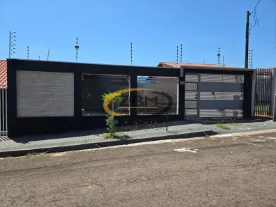Casa com 3 Quartos à venda, 150m² no Conjunto Habitacional José Garcia Molina, Londrina
