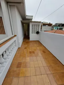 Casa com 2 Quartos para alugar, 70m² no Cidade Domitila, São Paulo