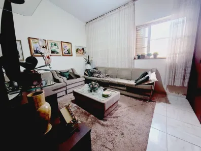 Casa com 3 Quartos à venda, 195m² no Jardim Macedo, Ribeirão Preto
