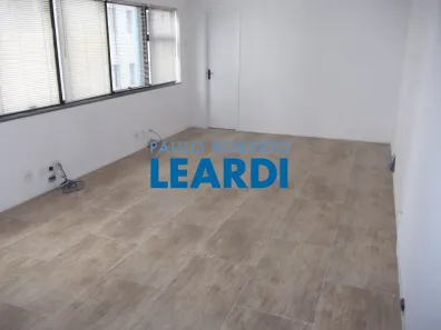 Ponto Comercial à venda, 32m² no Barra Funda, São Paulo