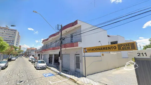 Apartamento com 2 Quartos para alugar, 40m² no Centro, Lorena