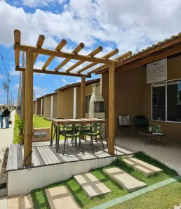 Casa de Condomínio com 2 Quartos à venda, 52m² no Cidade Universitária, Maceió
