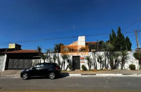 Sobrado com 6 Quartos à venda, 550m² no Jardim Suzano, Suzano