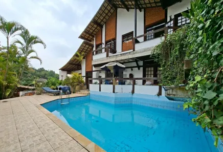 Casa de Condomínio com 4 Quartos à venda, 560m² no Altos de São Fernando, Jandira
