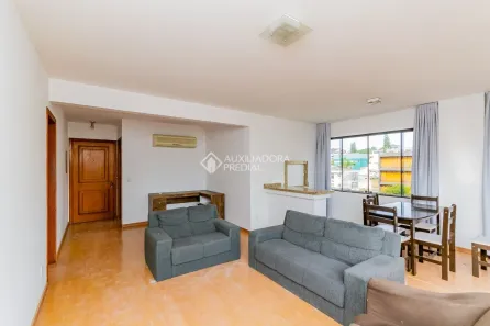 Apartamento com 3 Quartos para alugar, 93m² no Passo da Areia, Porto Alegre