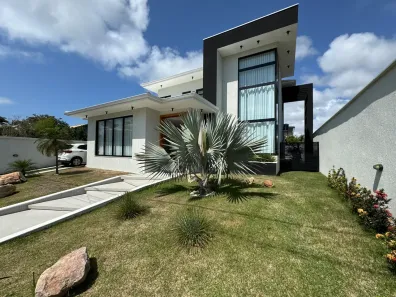 Casa com 4 Quartos à venda, 195m² no Caravelas, Armação dos Búzios