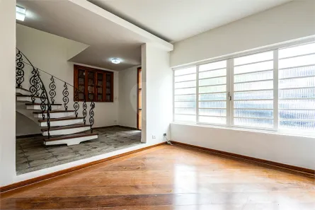 Imóvel Comercial com 3 Quartos para venda ou aluguel, 250m² no Pinheiros, São Paulo