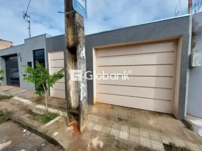Casa com 2 Quartos à venda, 67m² no José Carlos Vale de Lima, Montes Claros
