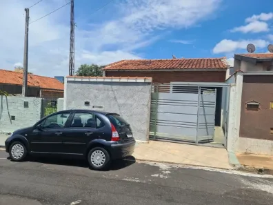 Casa com 2 Quartos à venda, 124m² no Vila Xavier (Vila Xavier), Araraquara