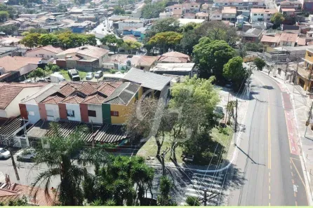 Sobrado com 3 Quartos à venda, 206m² no Bortolândia, São Paulo