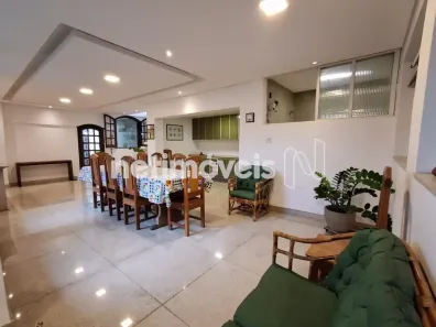 Casa com 8 Quartos à venda, 360m² no João Pinheiro, Belo Horizonte