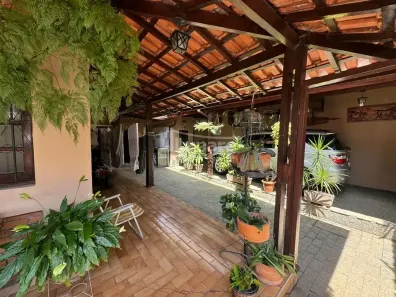 Sobrado com 3 Quartos à venda, 267m² no Chácara das Flores, Mogi das Cruzes