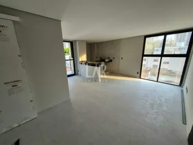 Apartamento com 2 Quartos à venda, 66m² no Santo Antônio, Belo Horizonte