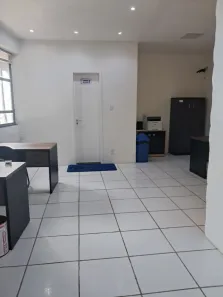 Sala Comercial à venda, 100m² no Renascença, São Luís