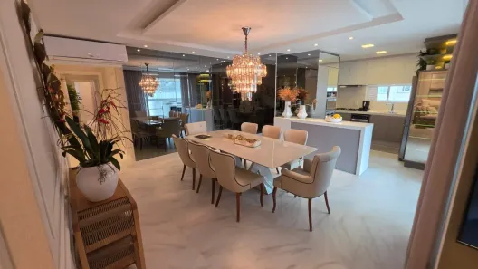 Apartamento com 3 Quartos à venda, 142m² no Meia Praia, Itapema