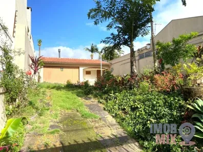 Lote/Terreno à venda, 300m² no Jardim Lindóia, Porto Alegre