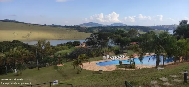 Fazenda/Sítio com 10 Quartos à venda, 900m² no , Piracaia