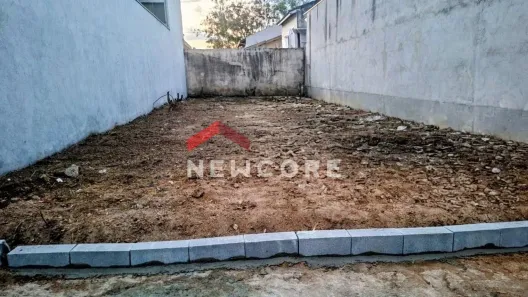 Lote/Terreno à venda, 216m² no Loteamento Villa Branca, Jacareí