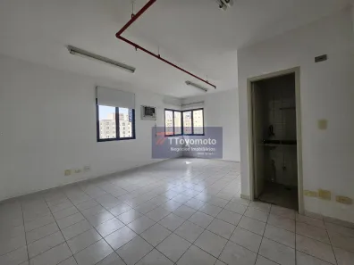 Sala Comercial para alugar, 32m² no Vila Monte Alegre, São Paulo