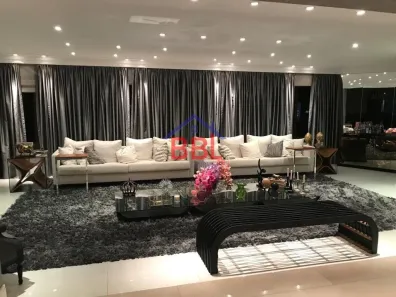 Apartamento com 3 Quartos à venda, 300m² no Vila Regente Feijó, São Paulo