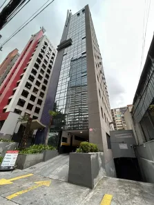 Sala Comercial com 4 Quartos para alugar, 100m² no Vila Olímpia, São Paulo