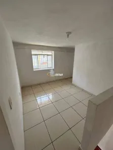 Casa com 1 Quarto para alugar, 55m² no Ipê, Belo Horizonte