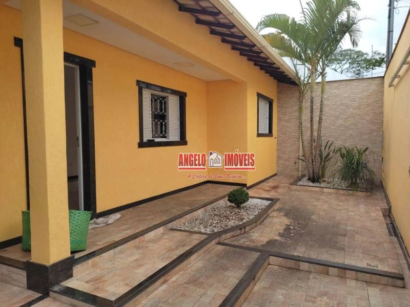 Casa com 4 quartos — Santa Amélia, Belo Horizonte