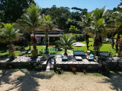 Casa de Condomínio com 7 Quartos à venda, 600m² no Praia Vermelha (Mambucaba), Angra dos Reis