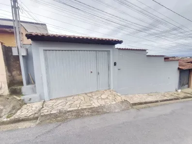 Casa com 3 Quartos à venda, 149m² no Centro, Pouso Alegre