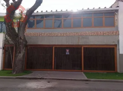 Casa de Condomínio com 4 Quartos à venda, 250m² no Jardim Leila, São Paulo
