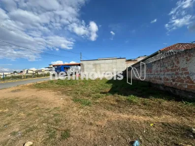 Lote/Terreno à venda, 310m² no Califórnia, Florestal