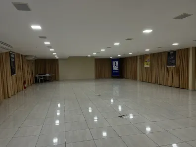 Sala Comercial para alugar, 213m² no Castanheira, Belém